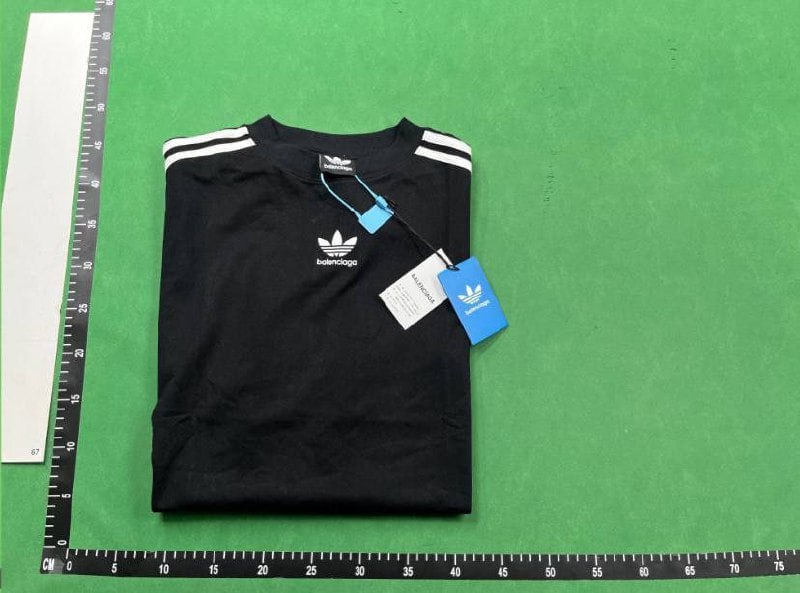  Balenciaga x Adidas Tee -2