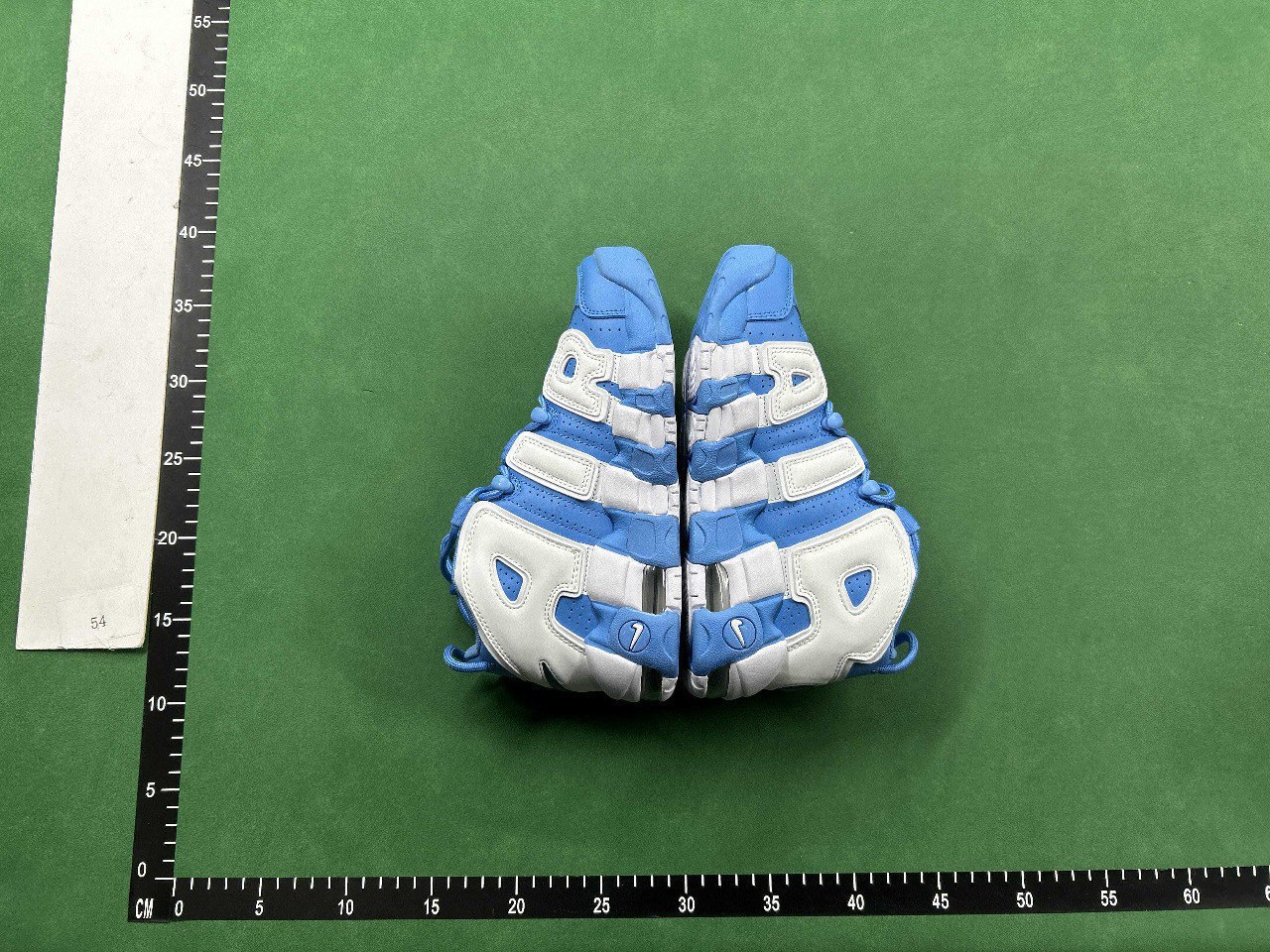 NIKE Wmns Air More Uptempo  -2