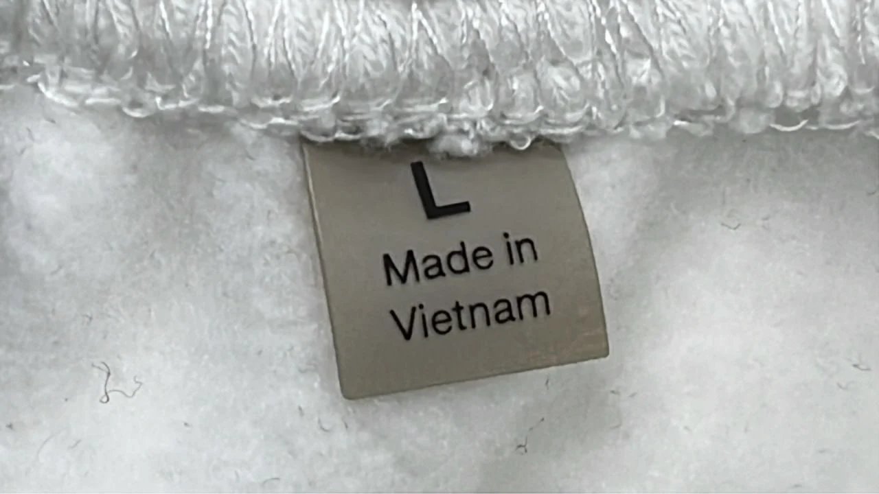 ESSENTIALS shorts -2