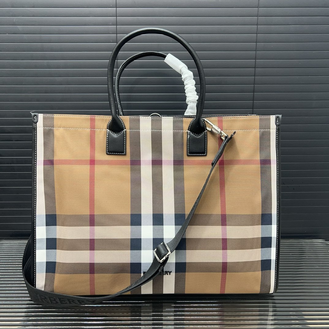 Burberry bags（40 style）