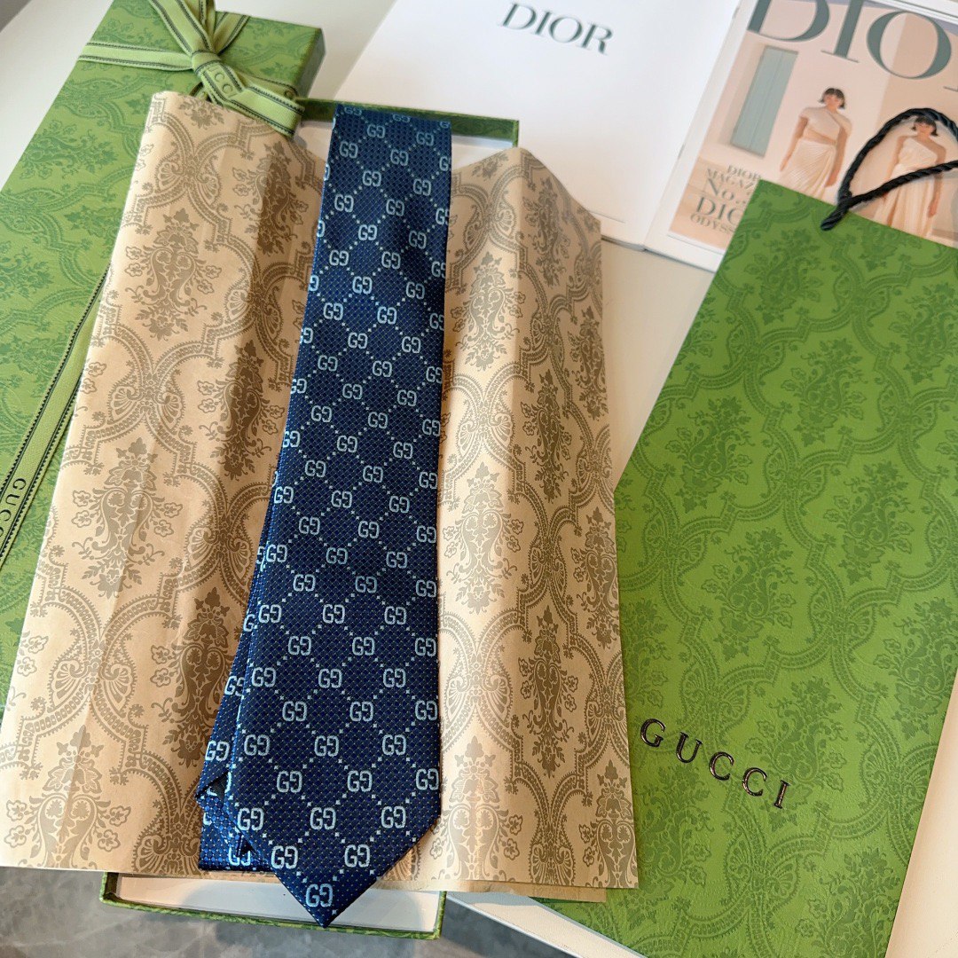 LV Burberry Gucci Prada Dior Tie （40 style） -3