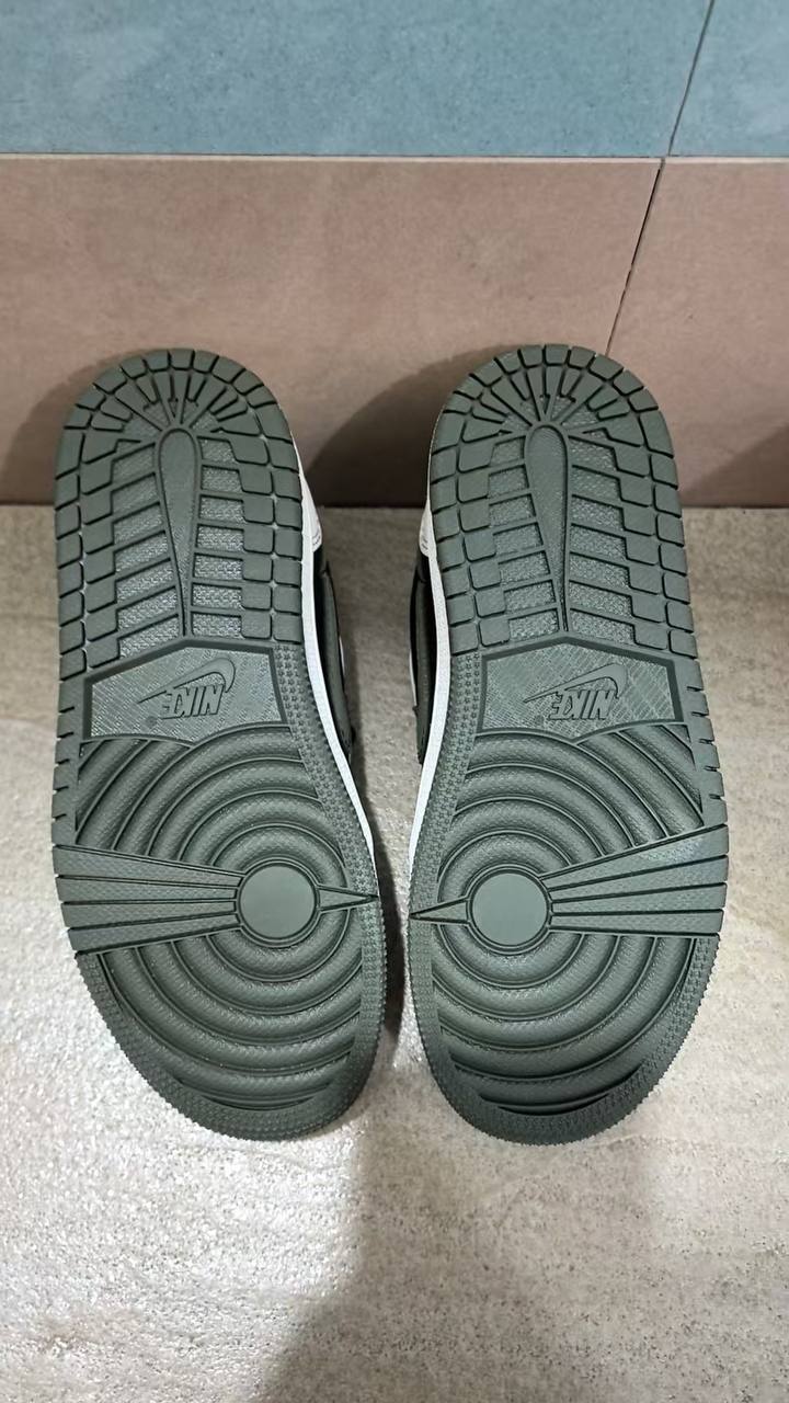 A cone Joe 1 joint barb low lace-up children's sneaker board shoes basketball shoes new children's shoes 964 -4