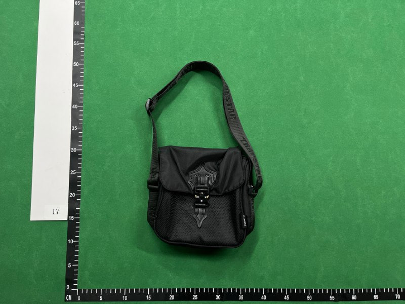 trapstar bag  (40 CP) -2