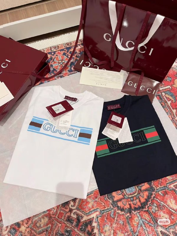 Gucci Early Spring Short Sleeves  -2