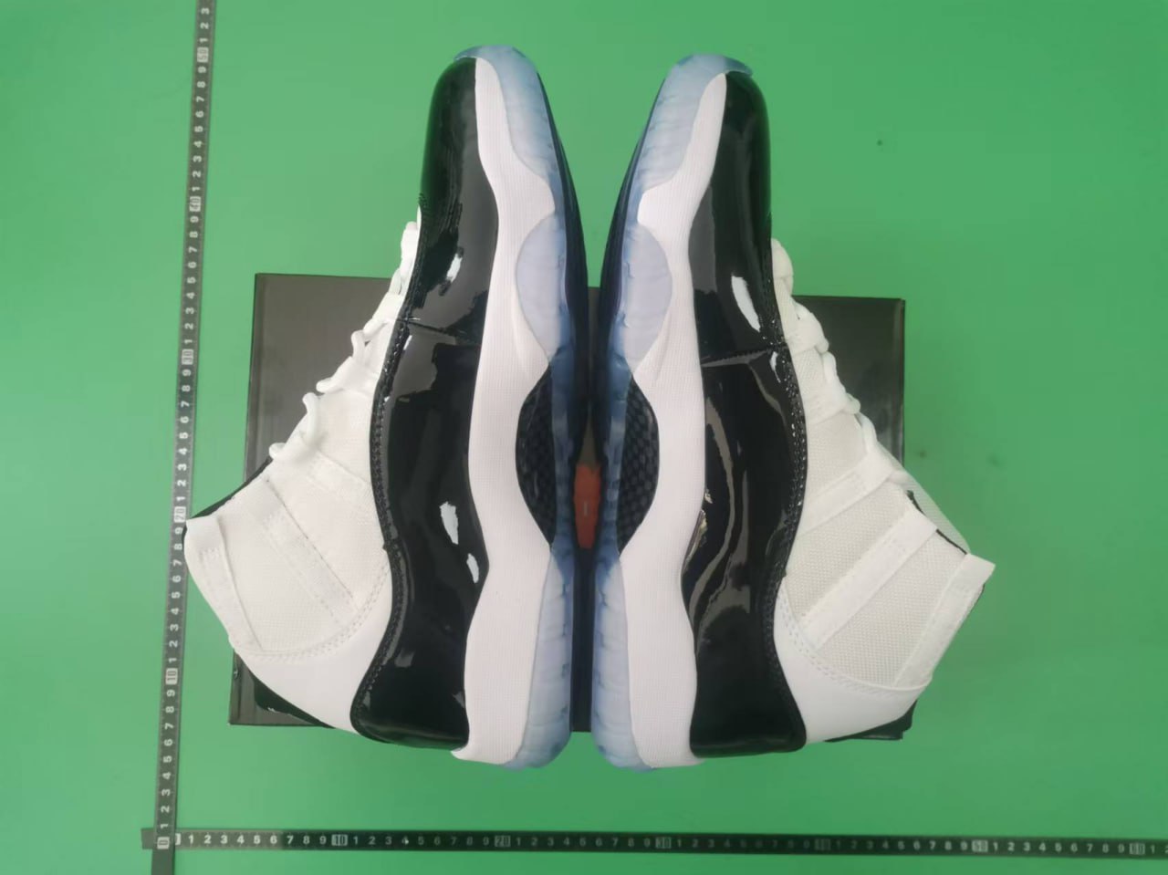 TOP    JORDAN  11 -3