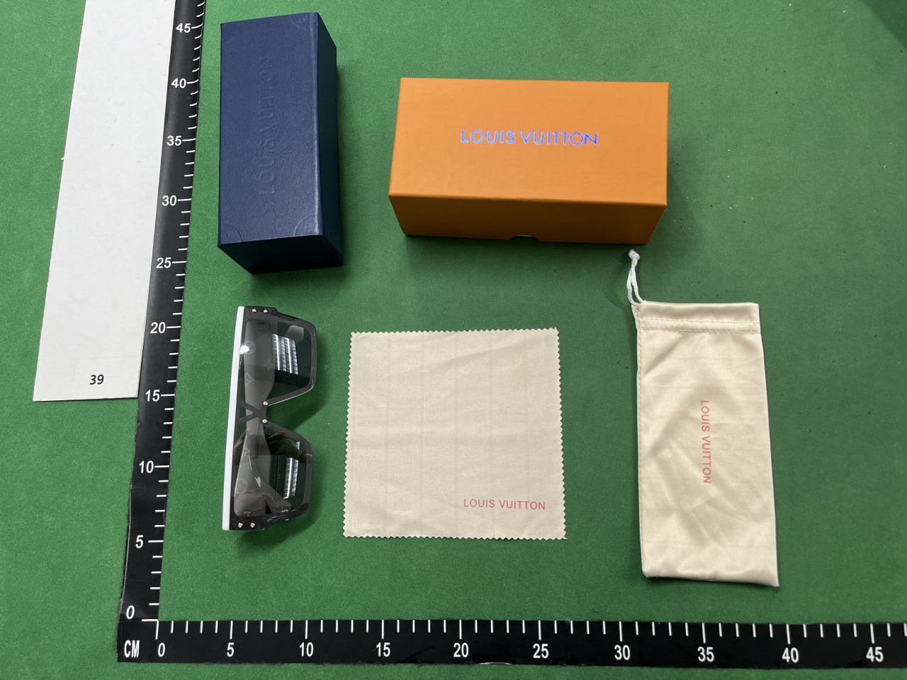 LV Louis Vuitton Sunglasses Glasses -2