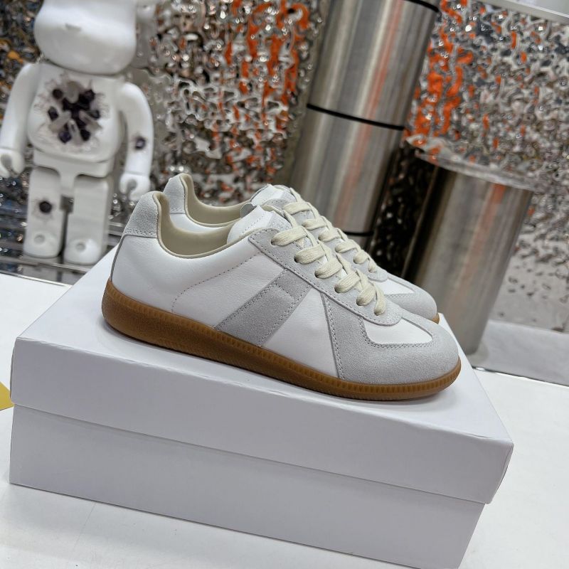 MM6 small white shoes