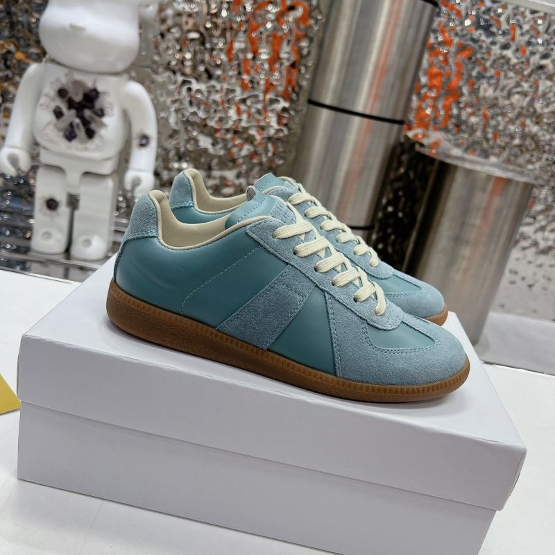 MM6 small white shoes -3