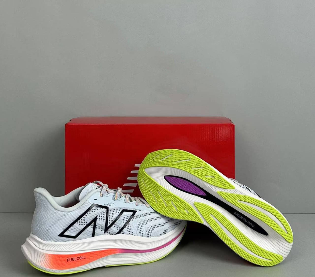 New Balance FuelCell -2