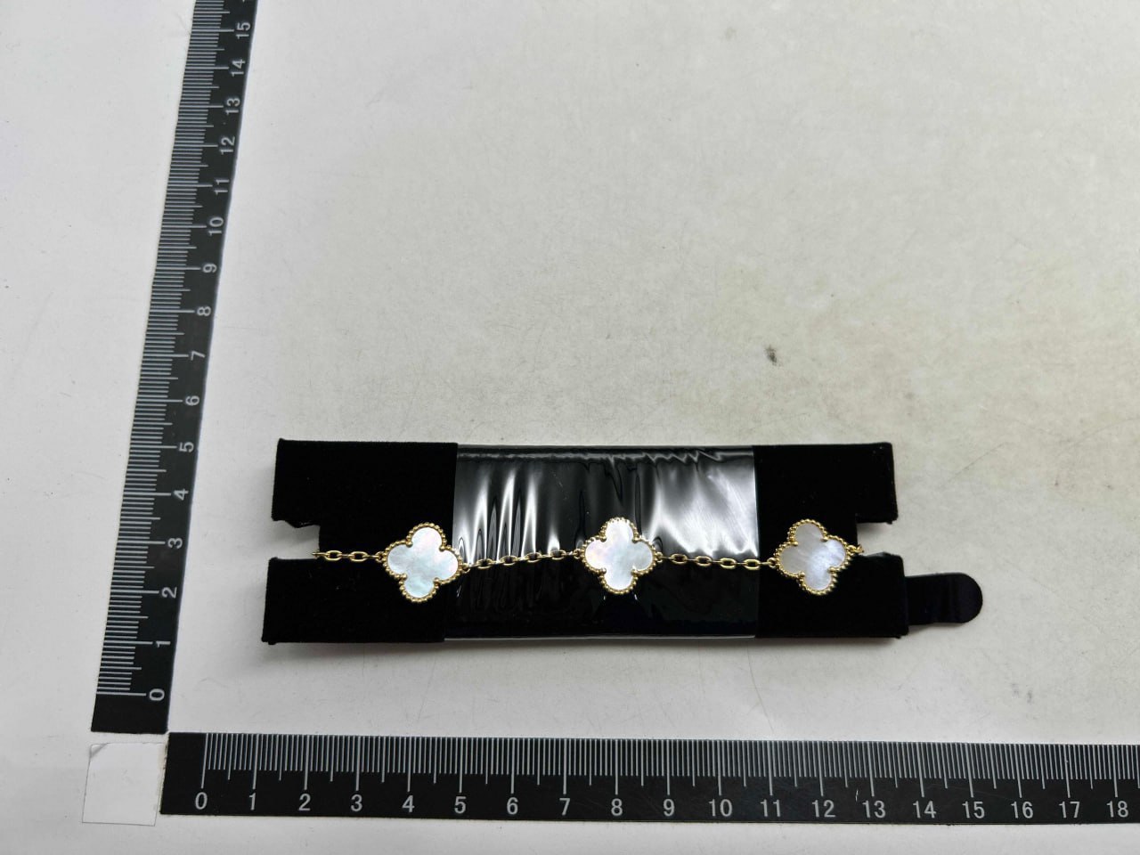 Van Cleef & Arpels bracele -2