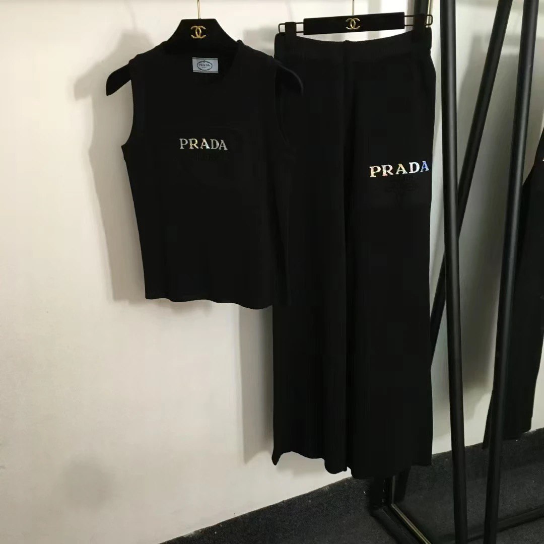 Chrome Heart  gucci  Burberry   prada suit （2025 New Models） -2