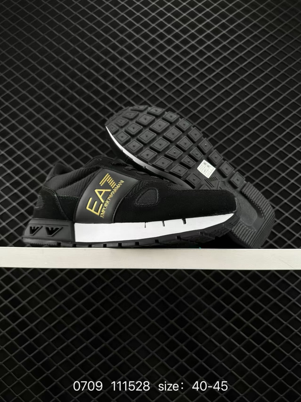 EMPORIO ARMANI EA7 -2