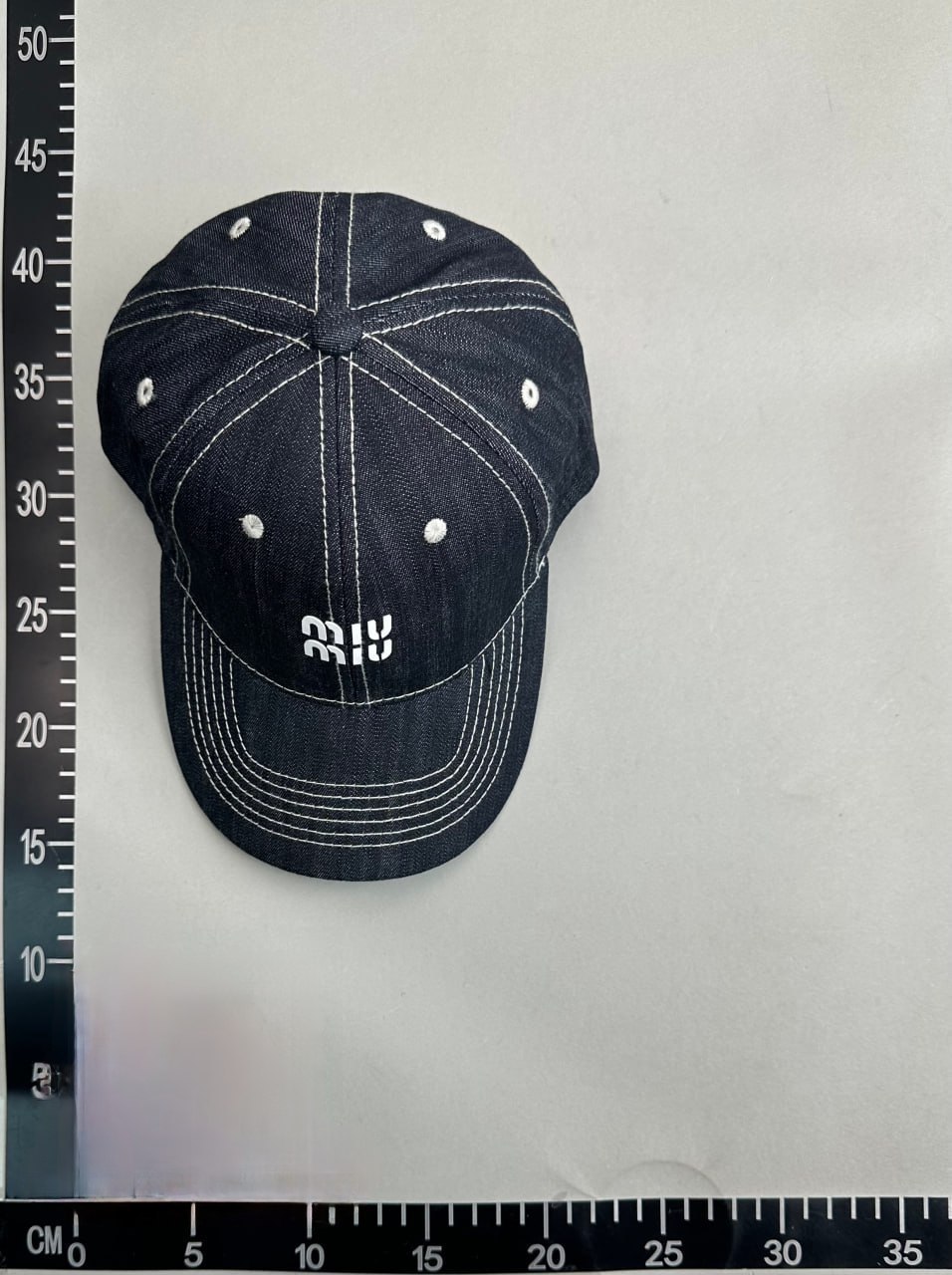  miumiu hat -2