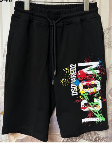 DSQUARED shorts（40 styles）