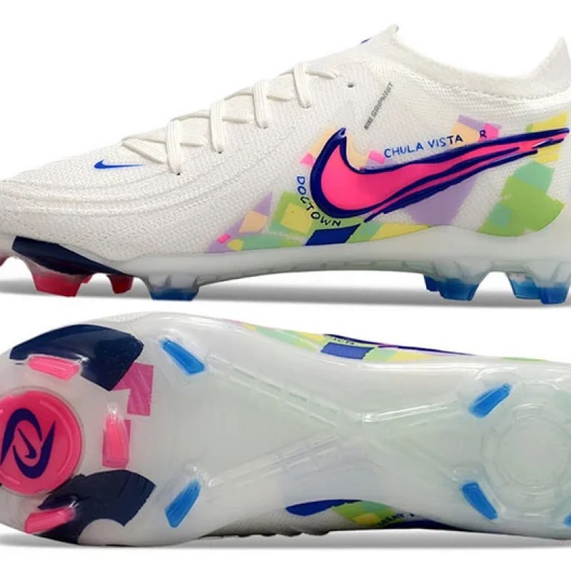 Nike football shoes -4
