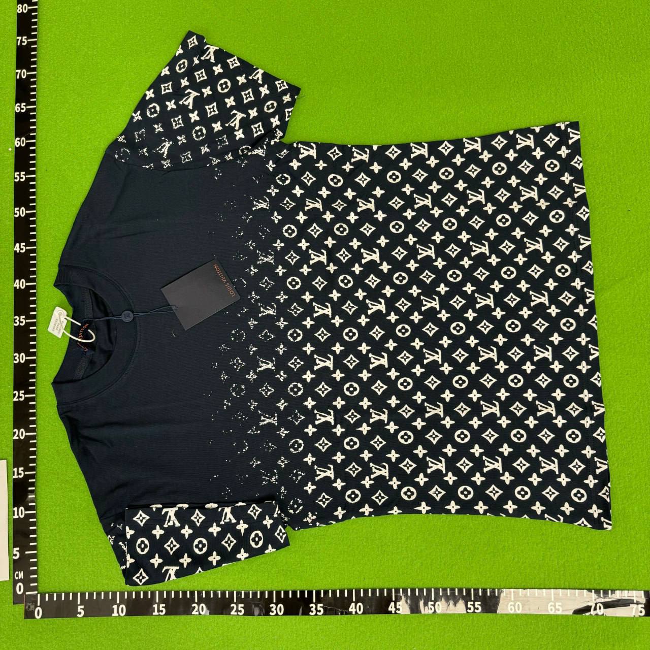 LOUIS VUITTON T-SHIRT  Short sleeve -5