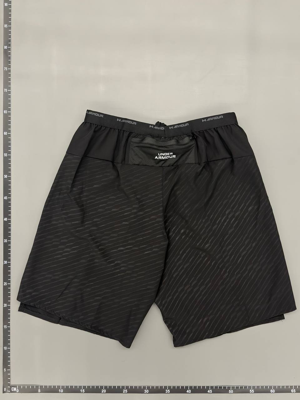  Under Armour shorts  -2