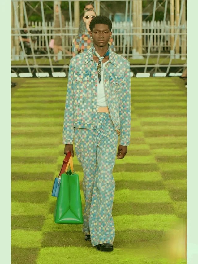 Louis Vuitton Jackets & Denim Suits (20+) -4