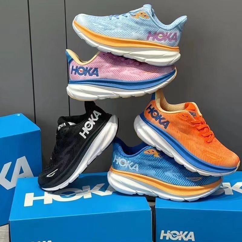 Hoka Clifton 9 Athletic Sneake