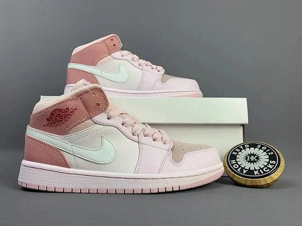 AJ1 -3