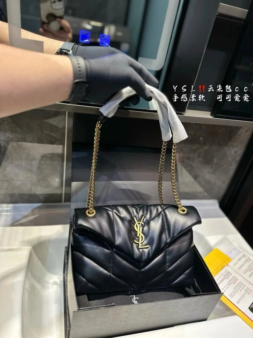 Yves Saint Laurent genuine leather bag Top version -2