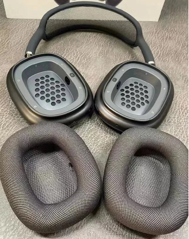  A-Max Black with noise reduction -2