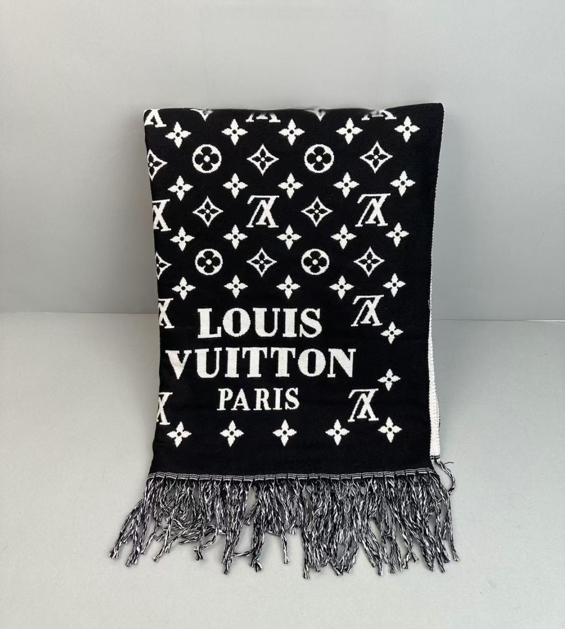 Louis Vuitton Scarf -3