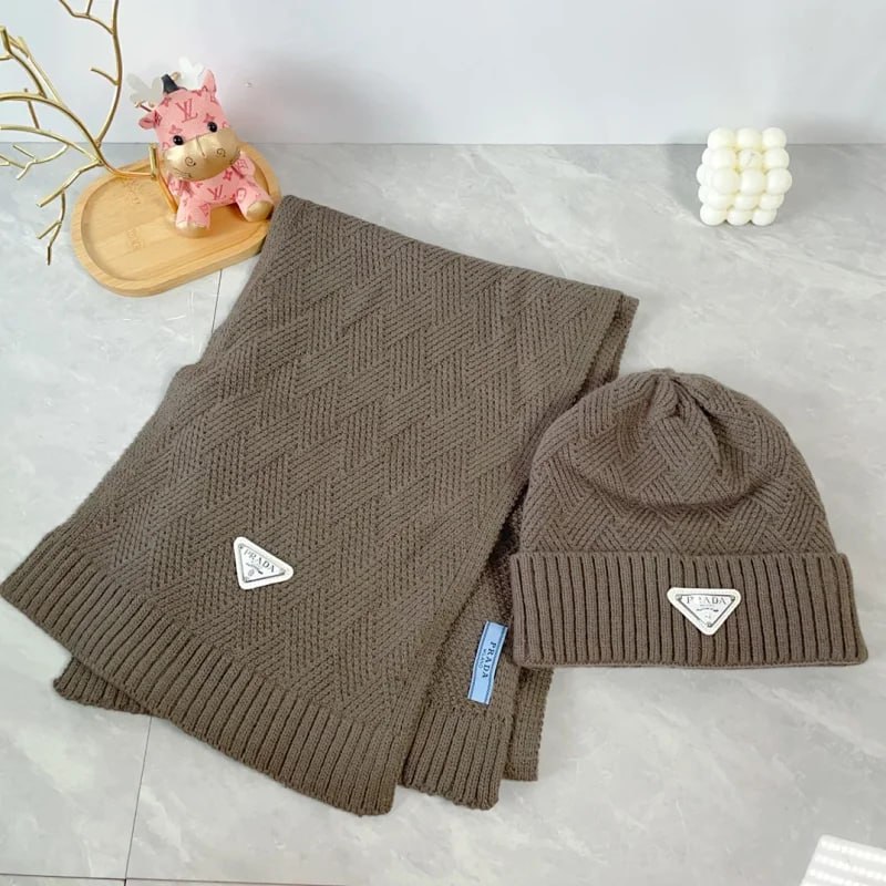  GUCCI Moncler Chanel Louis Vuitton Beanie Scarf -3