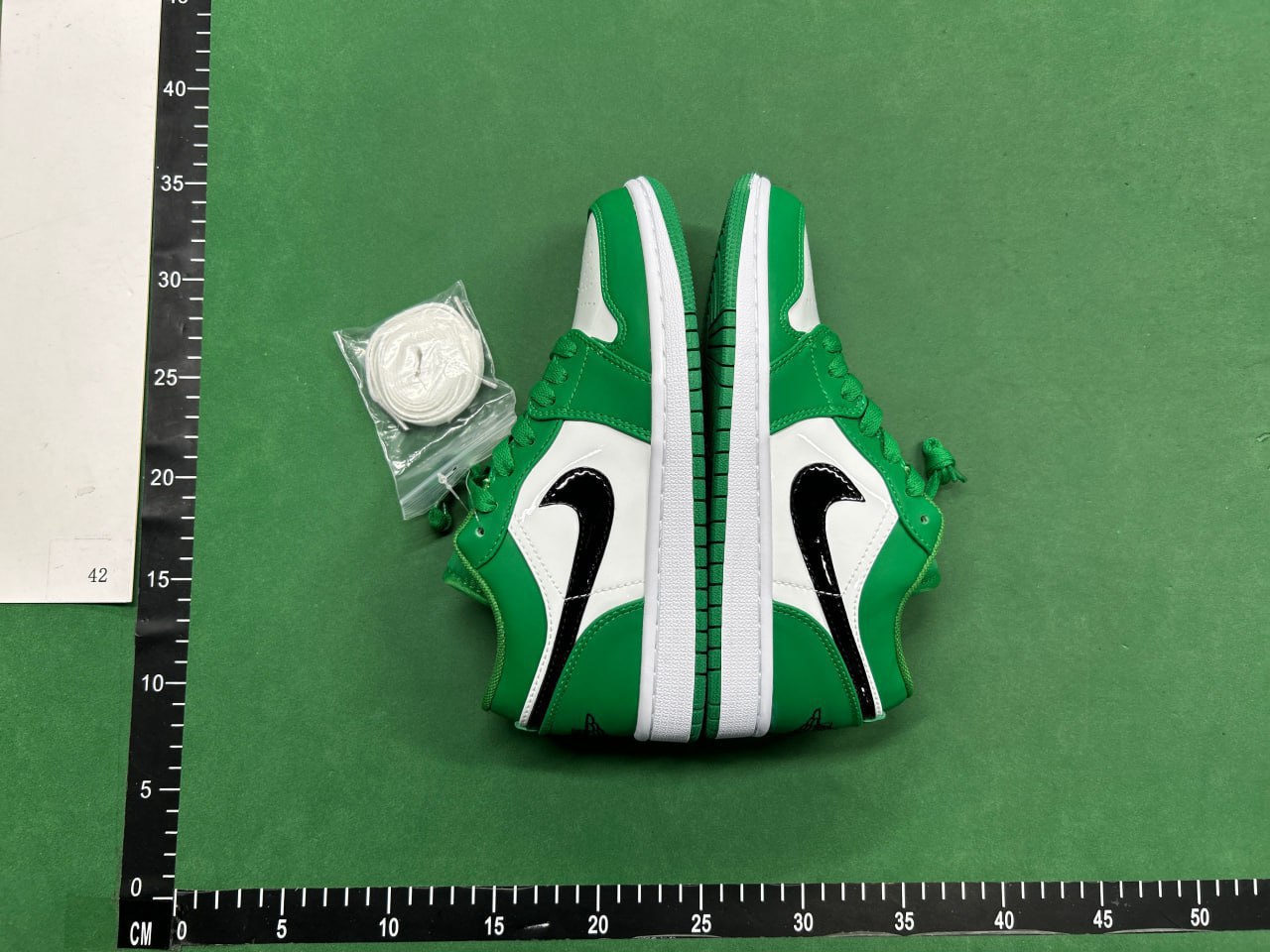 Air Jordan 1 Low OG -4