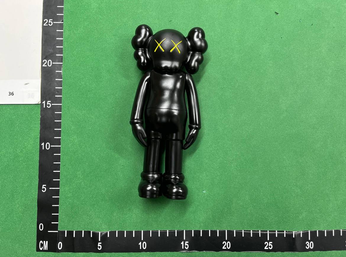  Kaws Figure -4