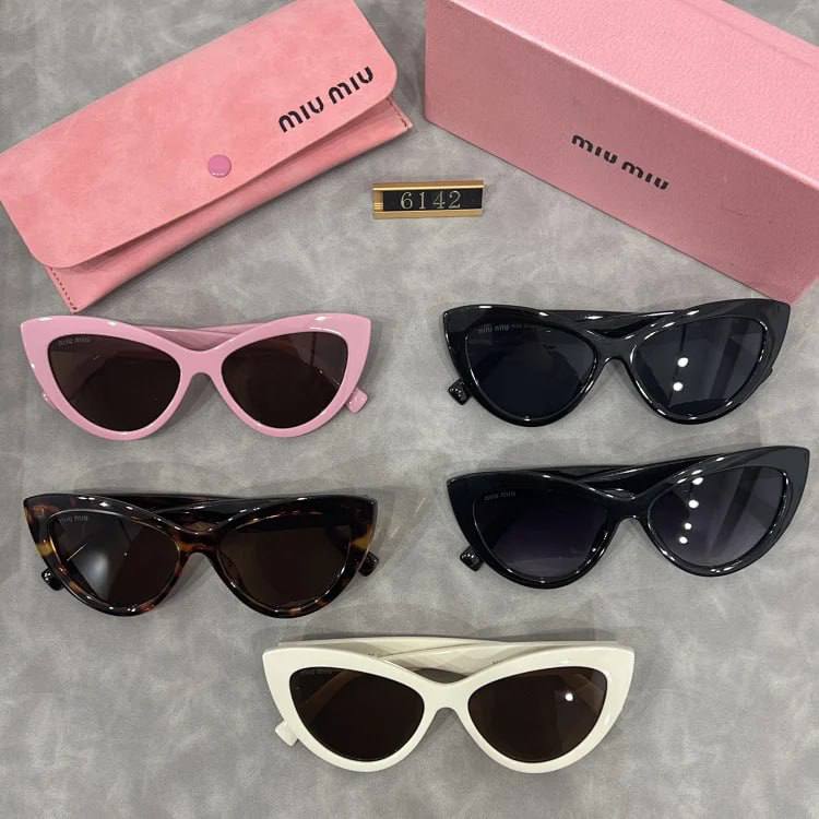 MIUMIU sunglasses