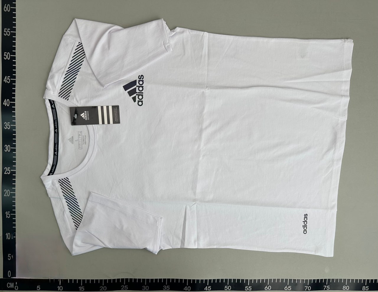 Adidas T-shirt -2
