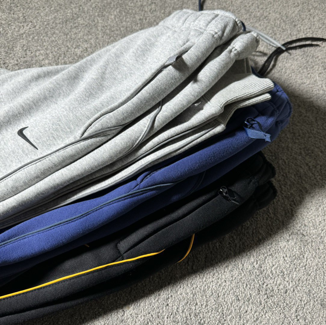  Nike sports pants -3