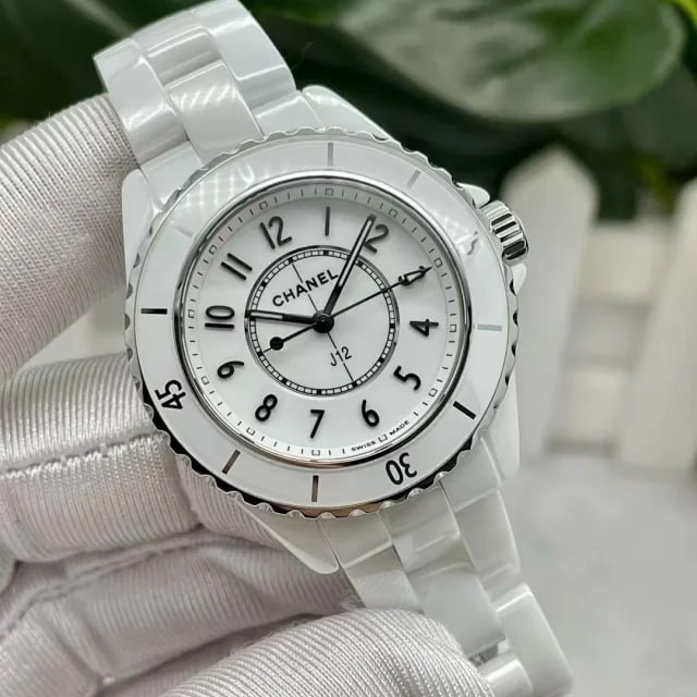 CHANEL watch -3
