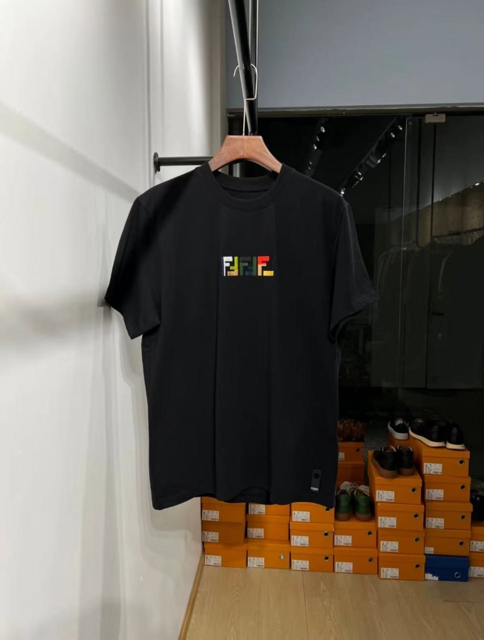 FENDI ROMA T-shirt (2025 new short-sleeved first version) -3