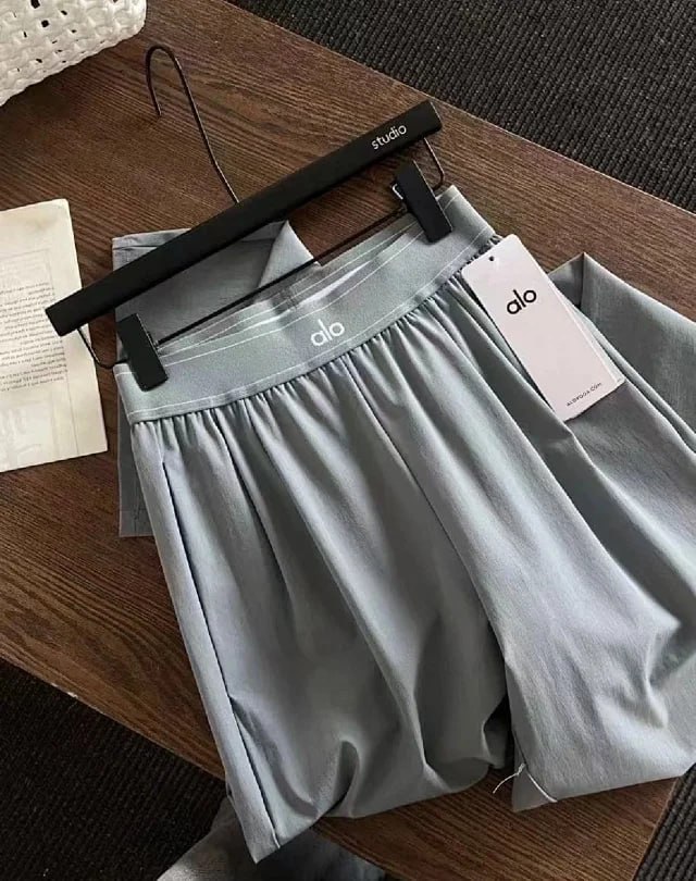 ALO yoga pants best -3