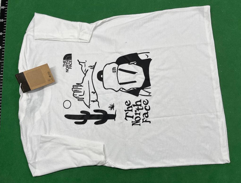 THE NORTH FACE Tshirt -2