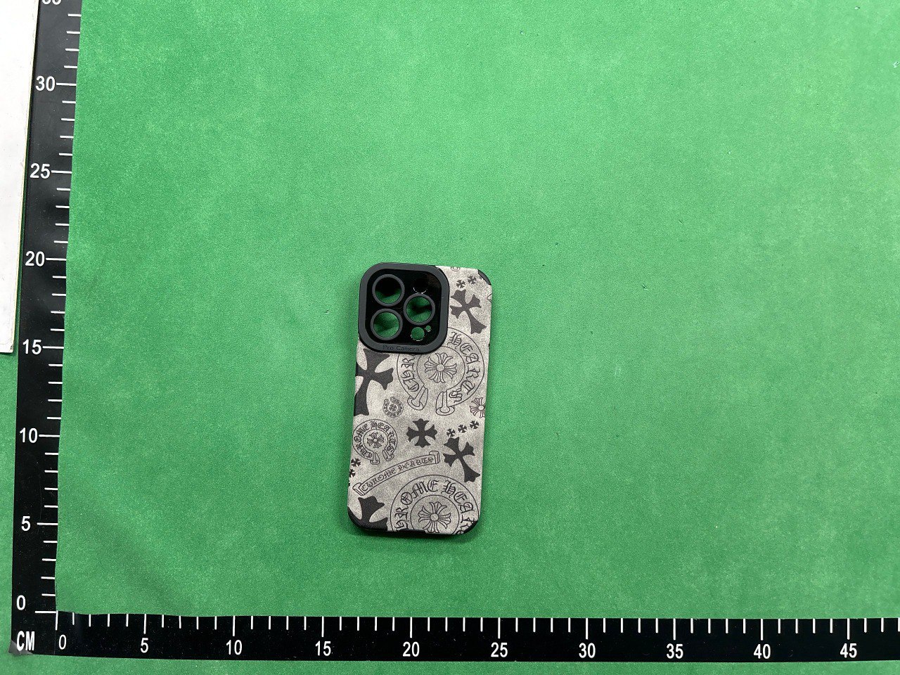 Apple phone case                                                                                                -3