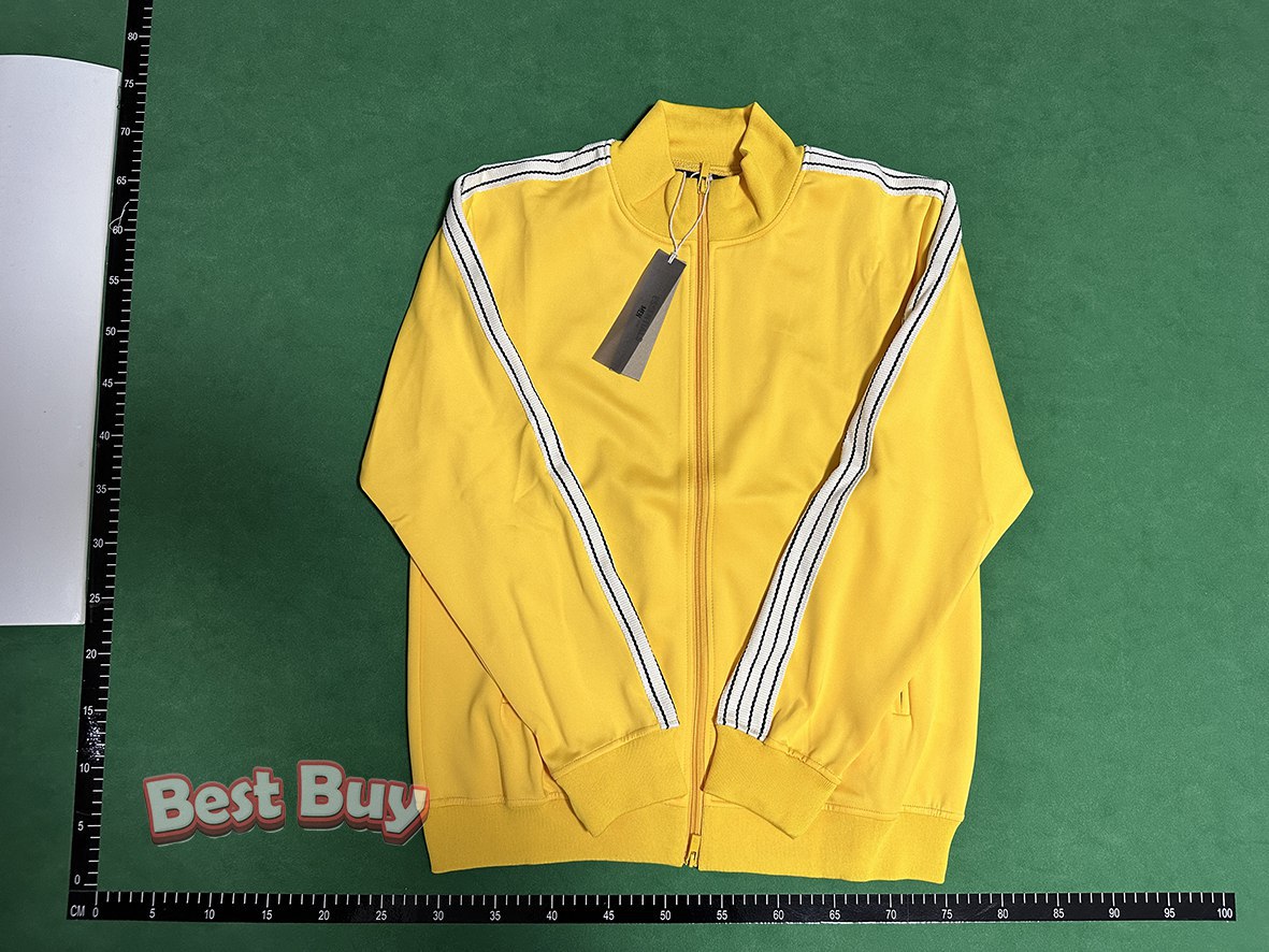 ESSENTIALS Suit（+3 color）                                                                                             -4