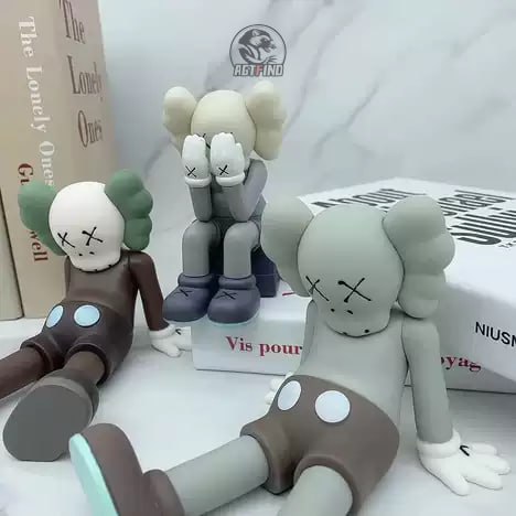Kaws Figures