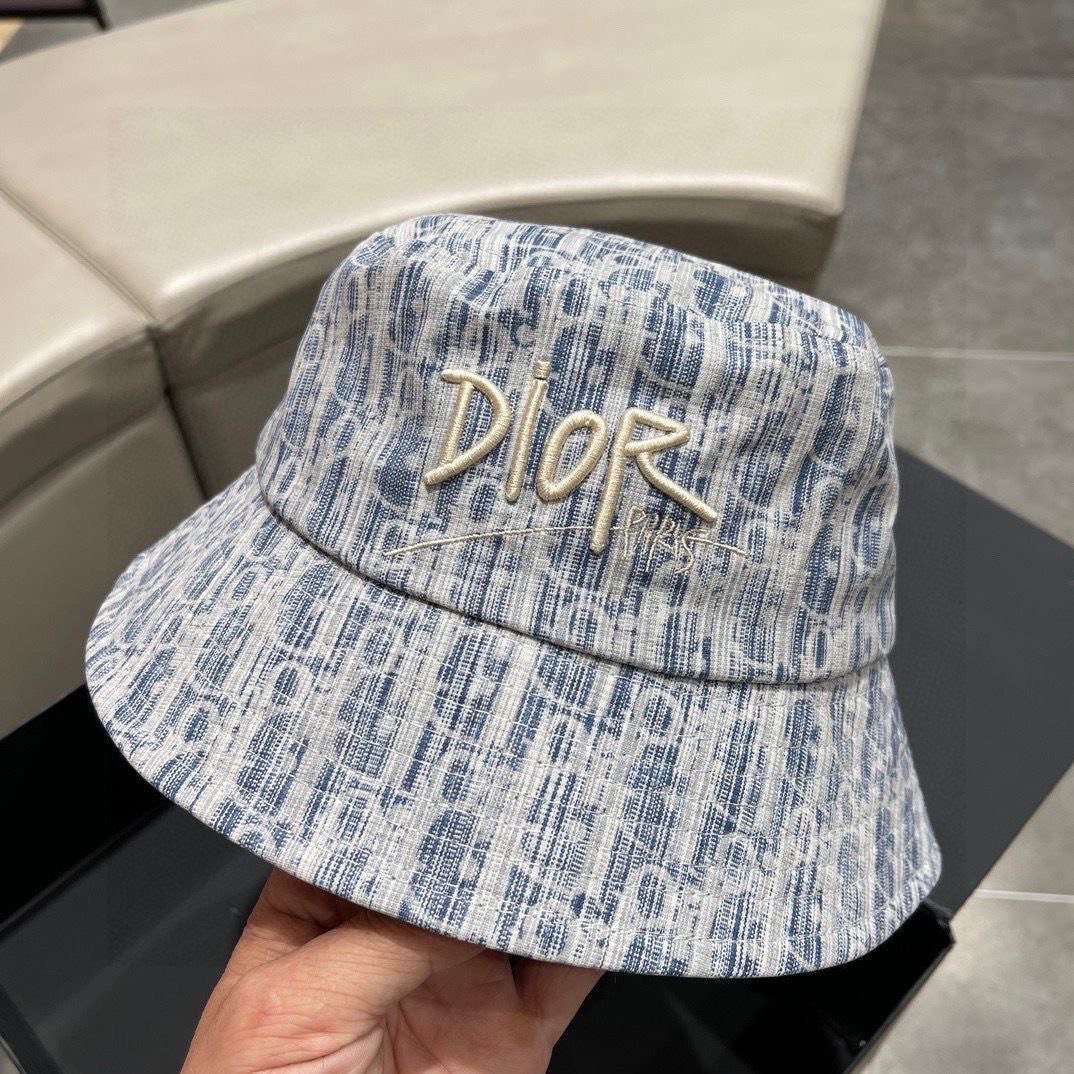  Dior versatile hat -2