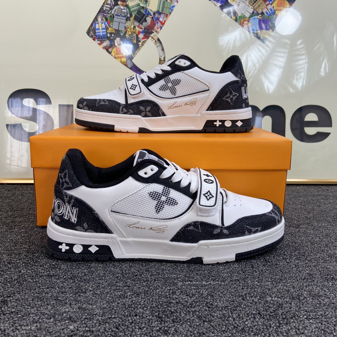 Louis Vuitton Trainer Sneaker -2