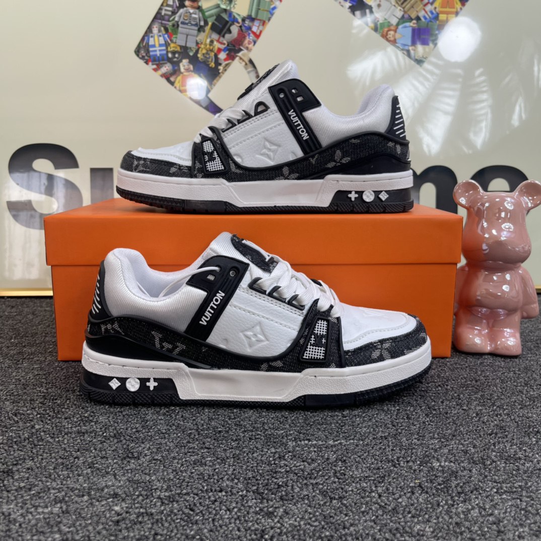 Louis Vuitton Trainer Sneaker -3