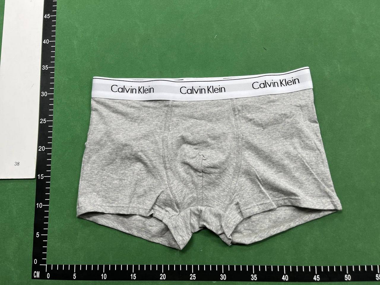 Calvin Klein x3 only  -3
