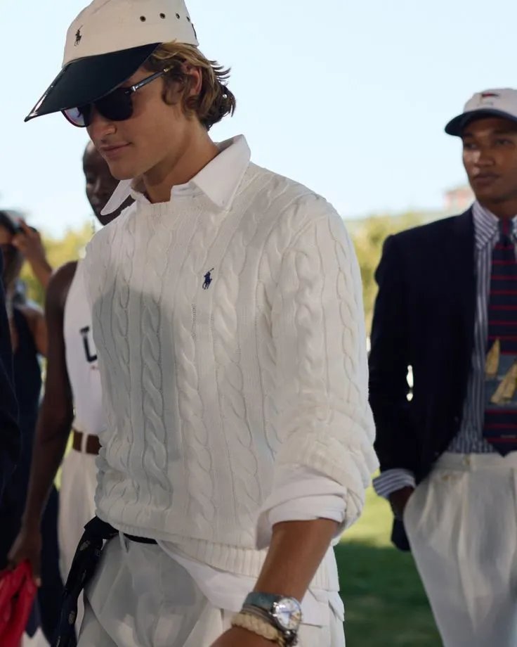 Ralph Lauren Sweater( 33 + sty