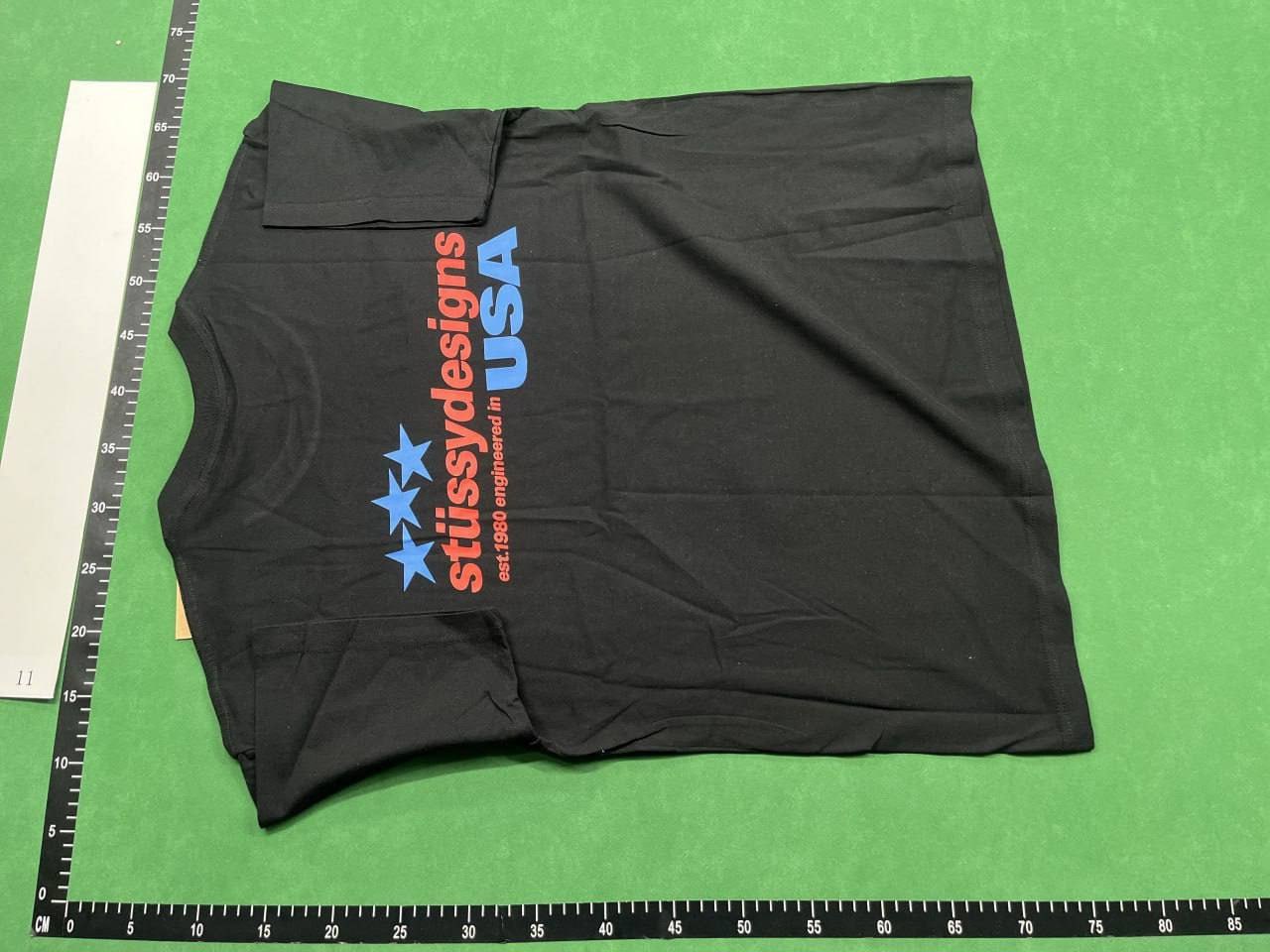 Stussy tee    (40 CP) -3