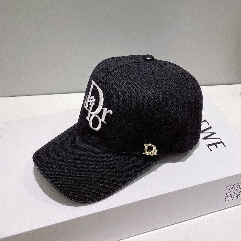 Dior's best-selling hat