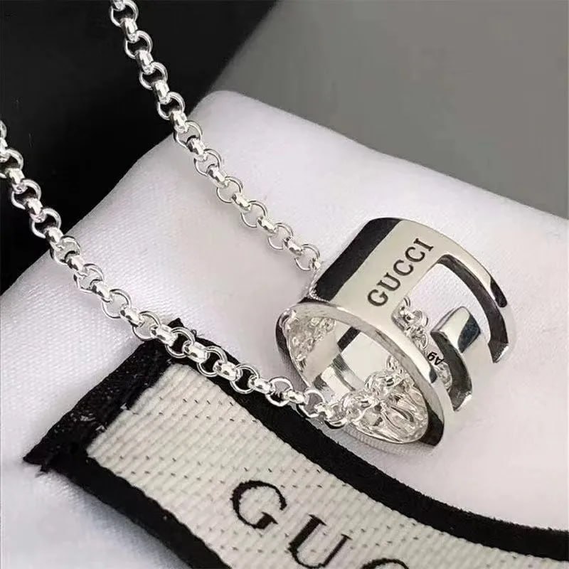 Gucci necklace                                    -3