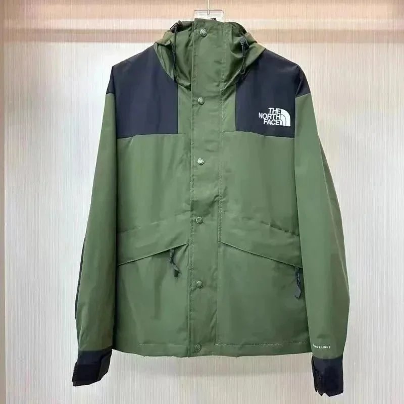 The north face outdoor jacket  (40 CP)                                               -3