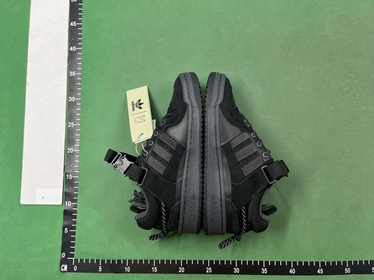 Bad Bunny ×Adidas origin -4